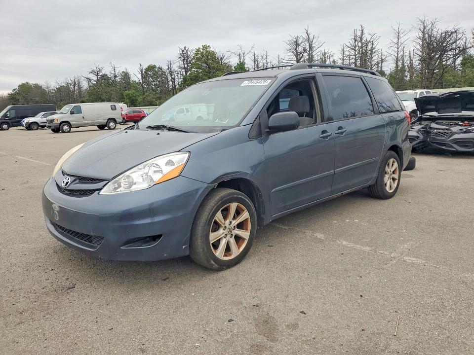Продаж на аукціоні авто 2008 Toyota Sienna, vin: 5TDZK23C88S167637, номер лоту: 70446426