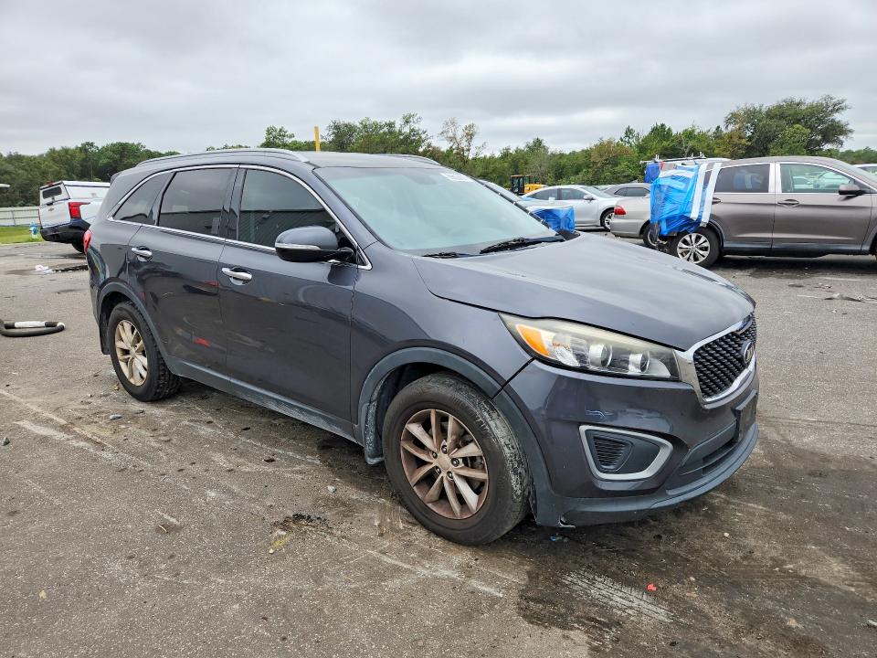 2016 Kia Sorento მანქანა იყიდება აუქციონზე, vin: 5XYPG4A39GG018561, აუქციონის ნომერი: 69803886