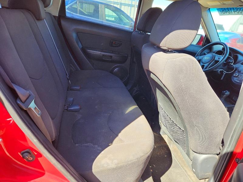68841846 :رقم المزاد ، KNDJT2A58D7632467 vin ، 2013 Kia Soul مزاد بيع