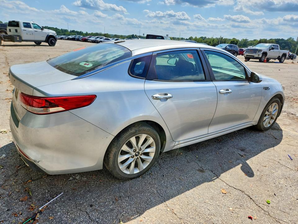 Продаж на аукціоні авто 2017 Kia Optima, vin: 5XXGT4L37HG154086, номер лоту: 67456196