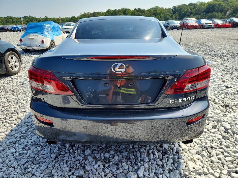 Продажа на аукционе авто 2011 Lexus Is 250c, vin: JTHFF2C2XB2520777, номер лота: 69215386