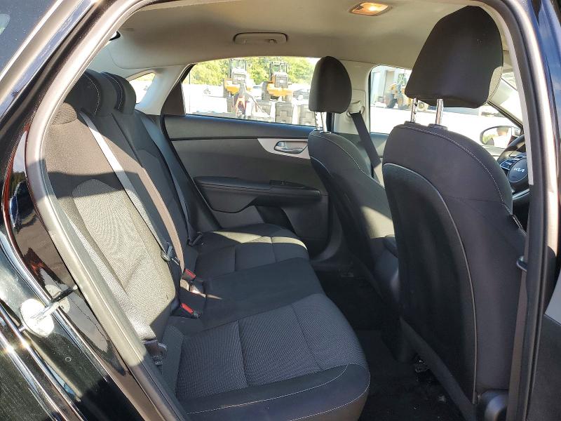 2023 Kia Forte მანქანა იყიდება აუქციონზე, vin: 3KPF24AD2PE653802, აუქციონის ნომერი: 69335216