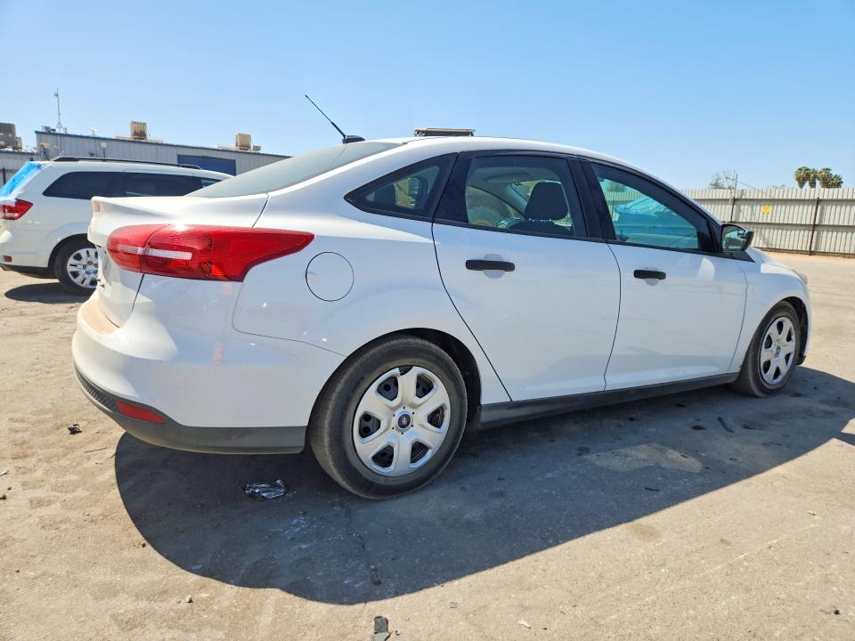 67862926 :رقم المزاد ، 1FADP3E26GL216099 vin ، 2016 Ford Focus مزاد بيع