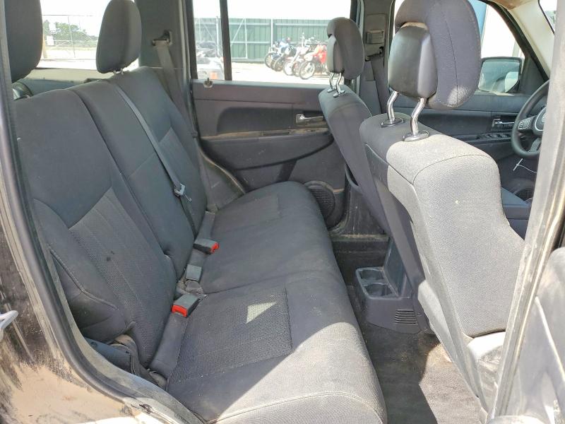 69647426 :رقم المزاد ، 1C4PJMAK9CW161502 vin ، 2012 Jeep Liberty مزاد بيع
