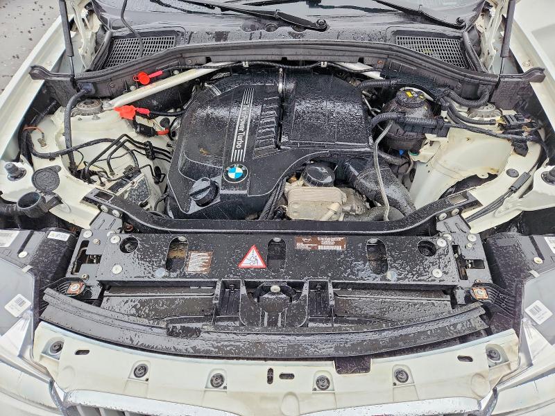 69229196 :رقم المزاد ، 5UXXW5C52F0E88931 vin ، 2015 Bmw X4 مزاد بيع
