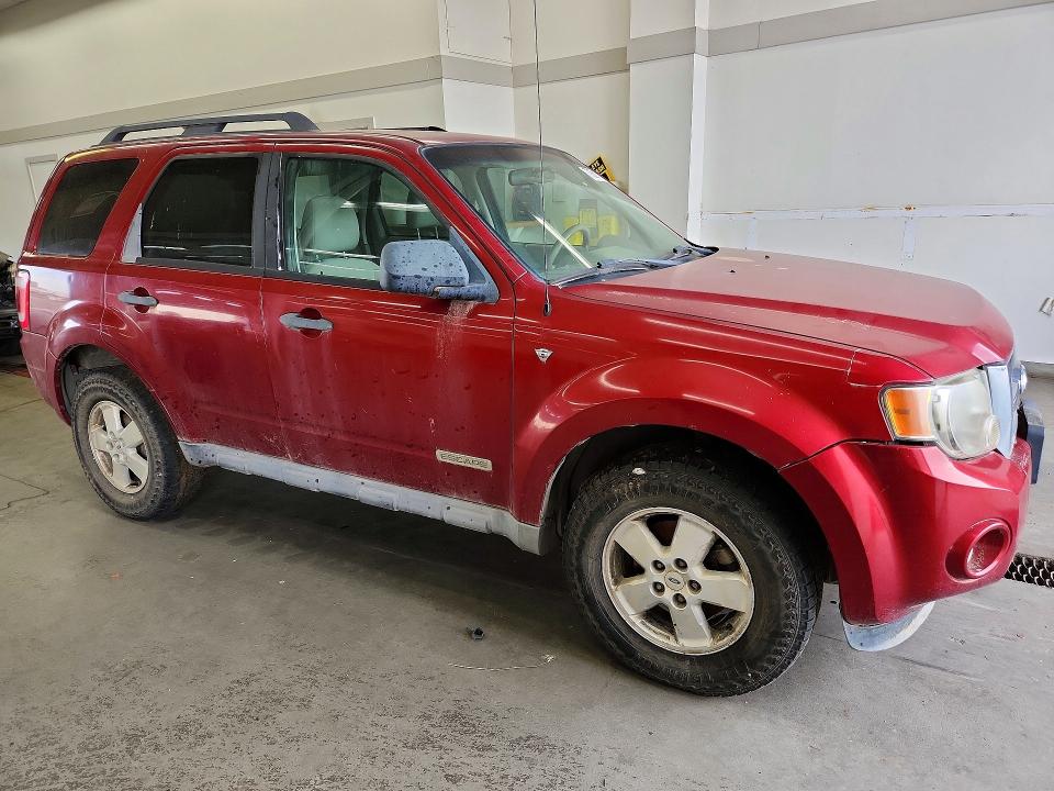 2008 Ford Escape მანქანა იყიდება აუქციონზე, vin: 1FMCU93198KA09429, აუქციონის ნომერი: 70561776
