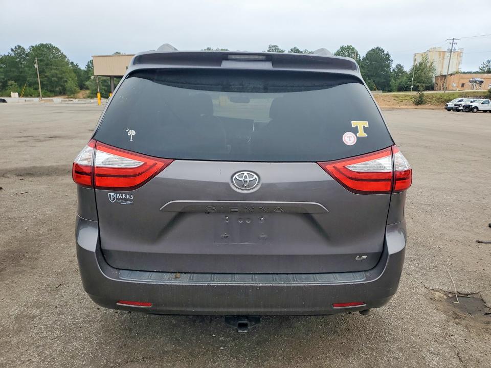 Aukcja sprzedaży 2015 Toyota Sienna, vin: 5TDKK3DC0FS611032, numer aukcji: 69455816