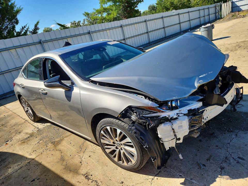 2020 Lexus Es მანქანა იყიდება აუქციონზე, vin: 58ADZ1B18LU067451        , აუქციონის ნომერი: 68551386