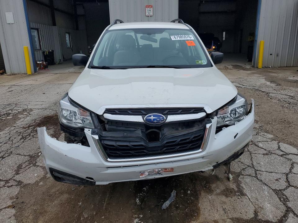 67985976 :رقم المزاد ، JF2SJABC7HH460418 vin ، 2017 Subaru Forester مزاد بيع