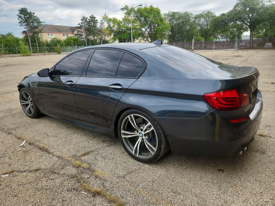 2013 Bmw M5 მანქანა იყიდება აუქციონზე, vin: WBSFV9C5XDD096847        , აუქციონის ნომერი: 68630156