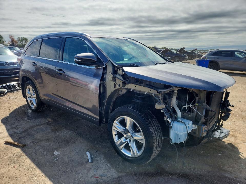 2015 Toyota Highlander მანქანა იყიდება აუქციონზე, vin: 5TDDKRFH7FS166079, აუქციონის ნომერი: 69234316