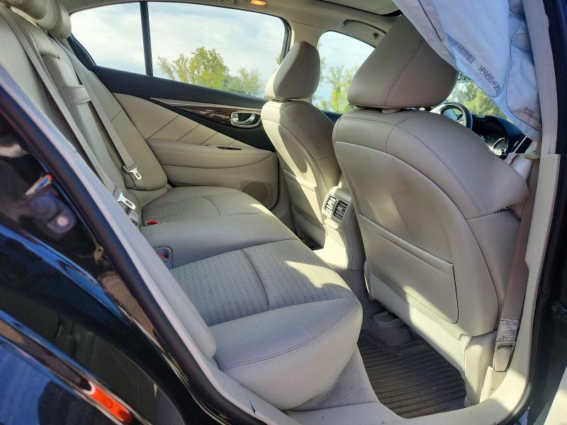 Продажа на аукционе авто 2015 Infiniti Q50, vin: JN1BV7ARXFM400880, номер лота: 68389486