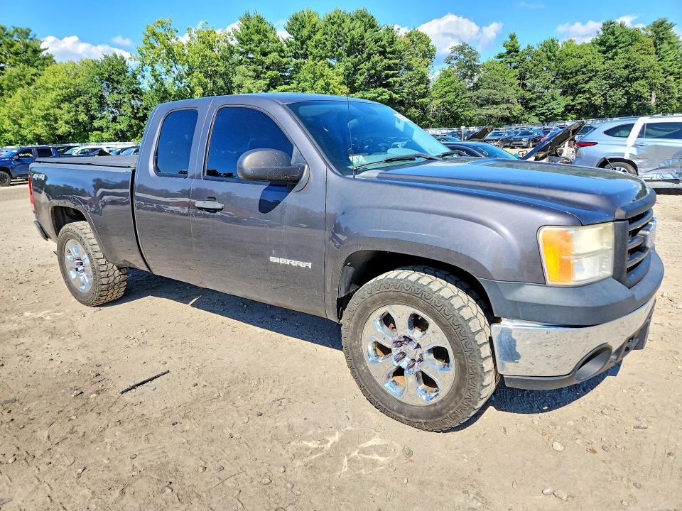 68004056 :رقم المزاد ، 1GTR2TEA3BZ115548 vin ، 2011 Gmc Sierra مزاد بيع
