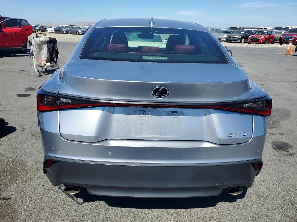 2021 Lexus Is მანქანა იყიდება აუქციონზე, vin: JTHCA1D22M5113600, აუქციონის ნომერი: 70212626