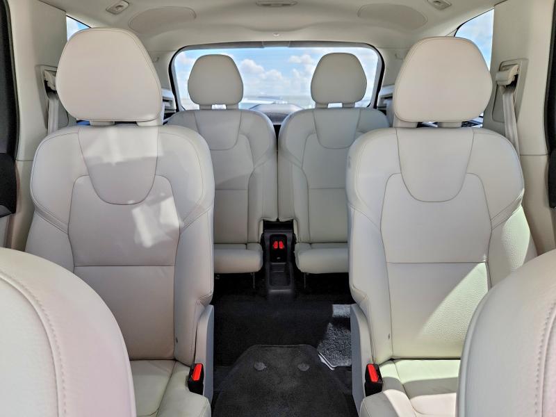 Продаж на аукціоні авто 2025 Volvo Xc90, vin: YV4H60JE2S1301133, номер лоту: 67168336
