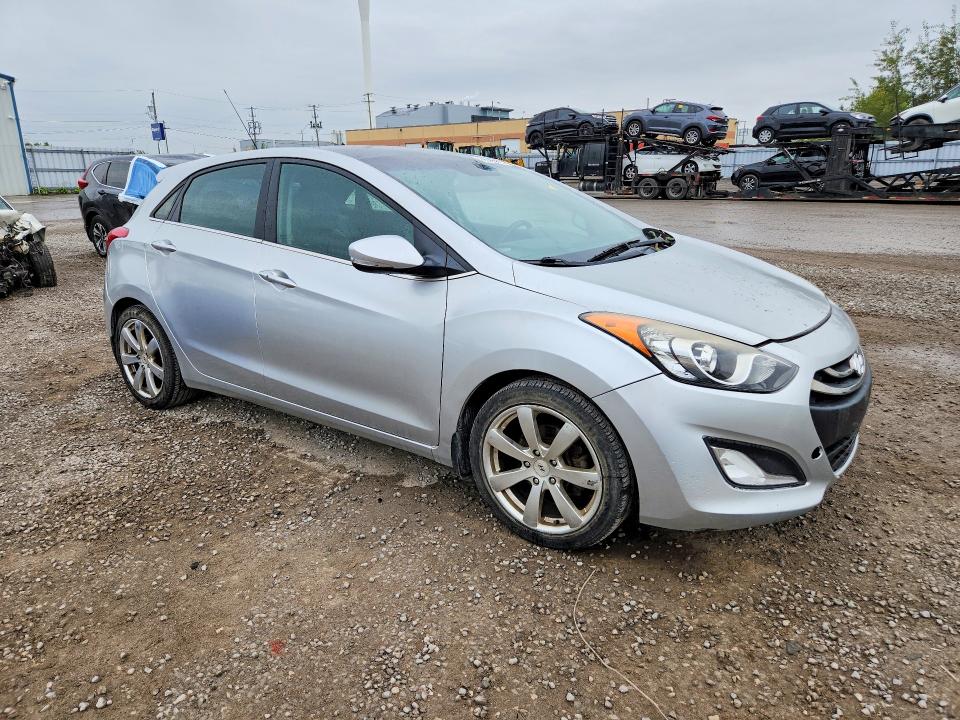 2013 Hyundai Elantra Gt მანქანა იყიდება აუქციონზე, vin: KMHD35LE4DU030769, აუქციონის ნომერი: 68085976