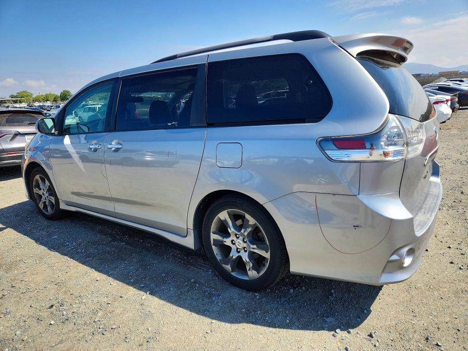 Aukcja sprzedaży 2013 Toyota Sienna, vin: 5TDXK3DC4DS368568, numer aukcji: 70835246