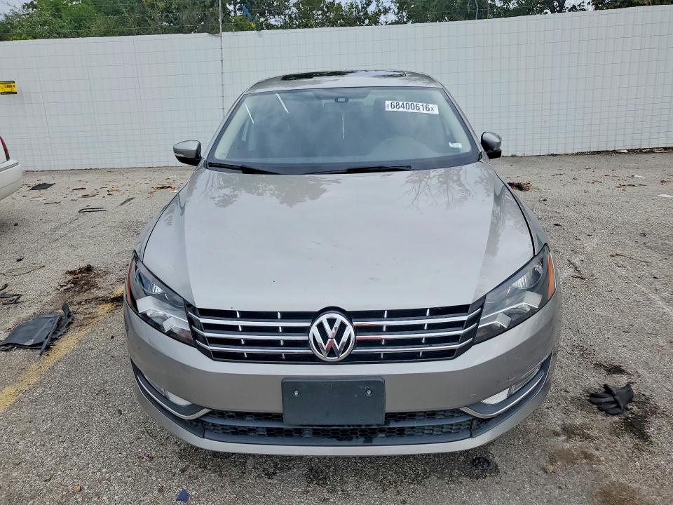 Продажа на аукционе авто 2014 Volkswagen Passat, vin: 1VWCN7A32EC082607, номер лота: 68400616