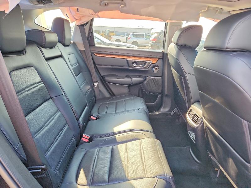 Продаж на аукціоні авто 2018 Honda Cr-v, vin: 7FARW2H99JE032683, номер лоту: 67460306