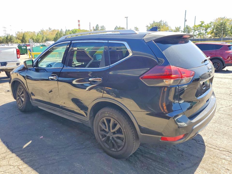 Продаж на аукціоні авто 2018 Nissan Rogue, vin: KNMAT2MV6JP523531, номер лоту: 68545996