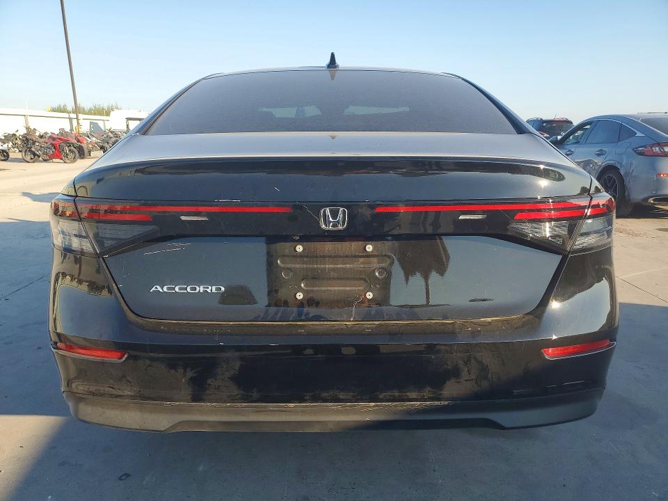 2025 Honda Accord მანქანა იყიდება აუქციონზე, vin: 1HGCY1F48SA071726, აუქციონის ნომერი: 68233966