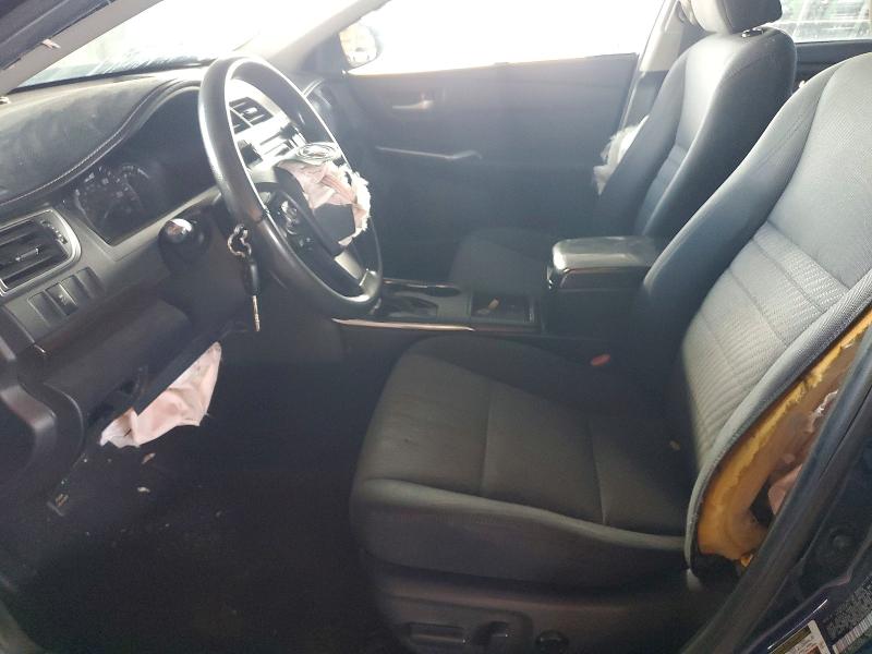 71054336 :رقم المزاد ، 4T1BF1FK0FU929799 vin ، 2015 Toyota Camry مزاد بيع