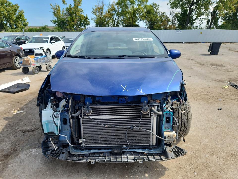 2014 Toyota Prius V მანქანა იყიდება აუქციონზე, vin: JTDZN3EU6EJ002245, აუქციონის ნომერი: 66941556