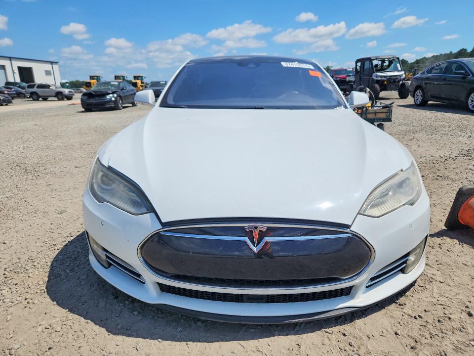 Продаж на аукціоні авто 2015 Tesla Model S, vin: 5YJSA1H23FFP74030, номер лоту: 67413276