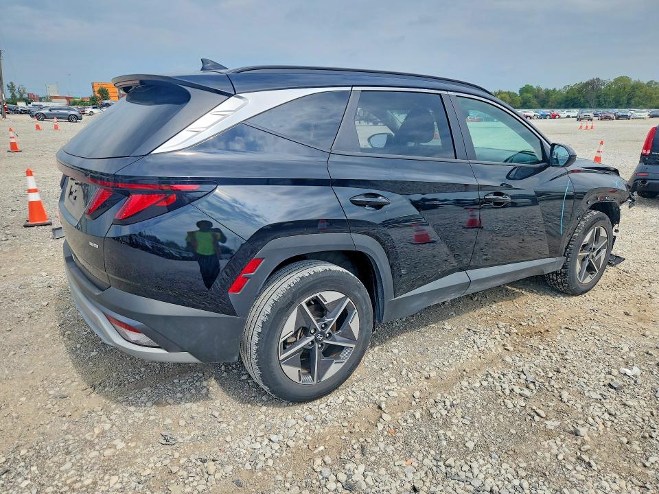 Продажа на аукционе авто 2025 Hyundai Tucson, vin: 3KMJBCDEXSE007468, номер лота: 69491836
