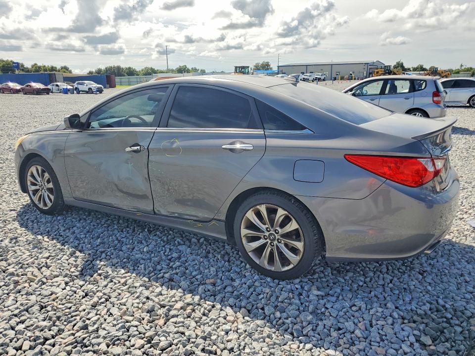 70086196 :رقم المزاد ، 5NPEC4AC6DH631485 vin ، 2013 Hyundai Sonata مزاد بيع