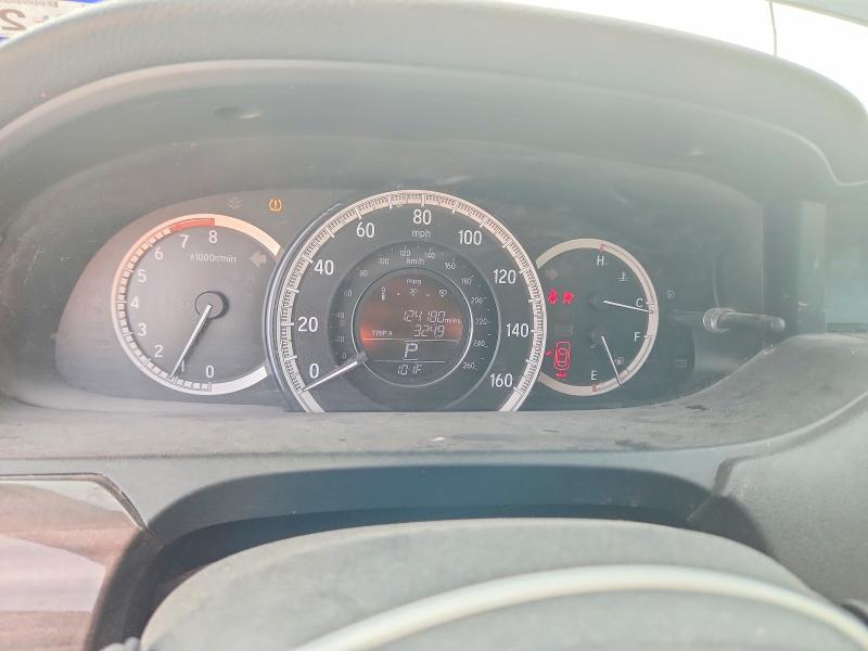 70248146 :رقم المزاد ، 1HGCR2F87GA101439 vin ، 2016 Honda Accord مزاد بيع