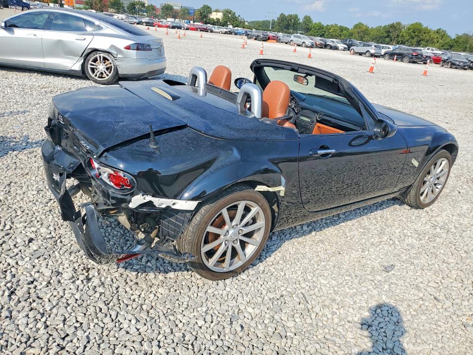 Продажа на аукционе авто 2007 Mazda Mx-5 Miata, vin: JM1NC26F670137233, номер лота: 66278576