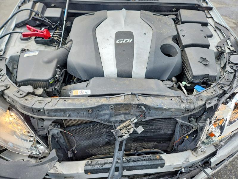 68558956 :رقم المزاد ، KMHGC4DD0CU204767 vin ، 2012 Hyundai Genesis مزاد بيع