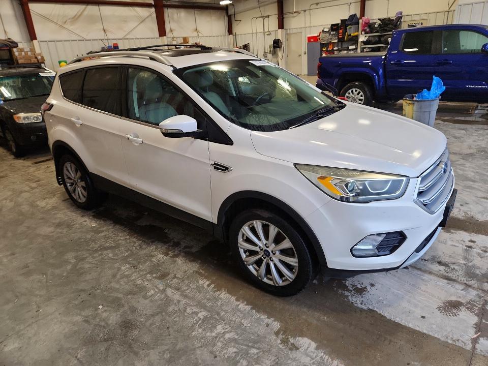 70726266 :رقم المزاد ، 1FMCU9JD8HUB91111 vin ، 2017 Ford Escape مزاد بيع