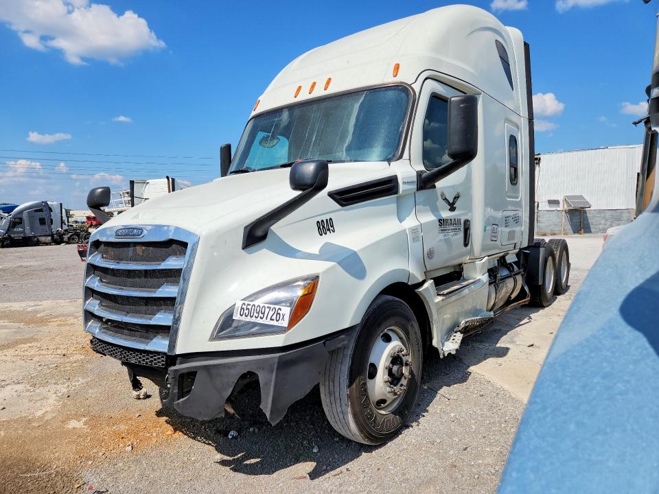Auction sale of the 2020 Freightliner Cascadia 126, vin: 3AKJHHDR1LSLT8849, lot number: 65099726
