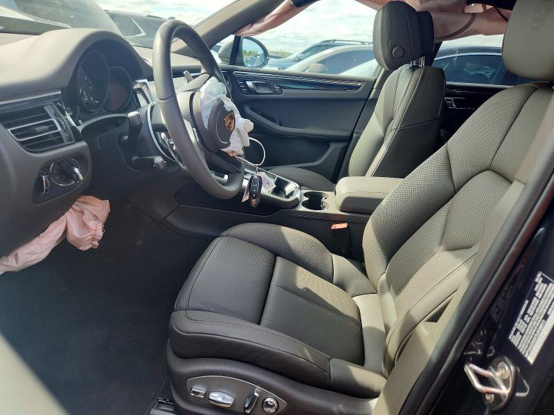 Продажа на аукционе авто 2026 Porsche Macan, vin: WP1AA2A5XTLB18811, номер лота: 69524576