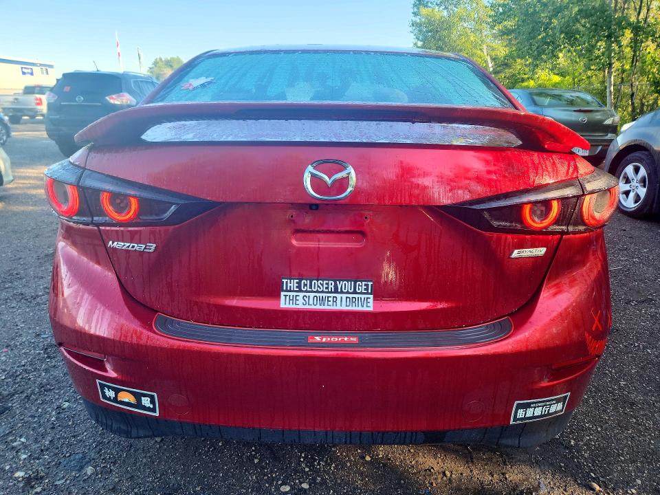 2018 Mazda 3 მანქანა იყიდება აუქციონზე, vin: JM1BN1U70J1176369, აუქციონის ნომერი: 67638656