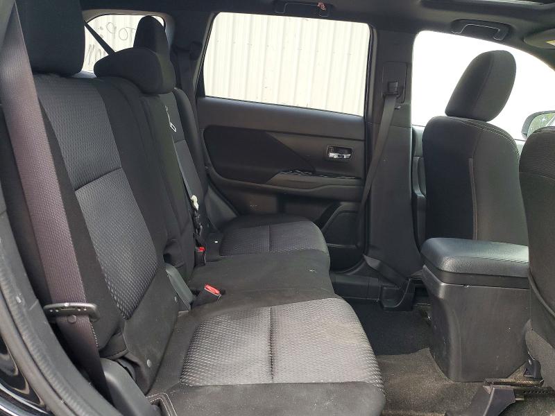 Продаж на аукціоні авто 2018 Mitsubishi Outlander, vin: JA4AD3A32JZ045595, номер лоту: 67639126