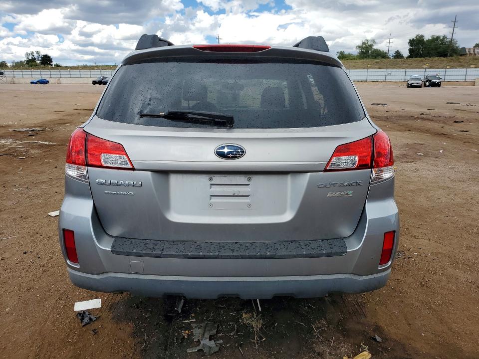 69085656 :رقم المزاد ، 4S4BRBCC0B3379899 vin ، 2011 Subaru Outback مزاد بيع