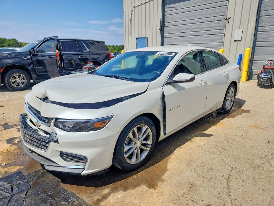 68255006 :رقم المزاد ، 1G1ZE5ST8HF198504 vin ، 2017 Chevrolet Malibu مزاد بيع