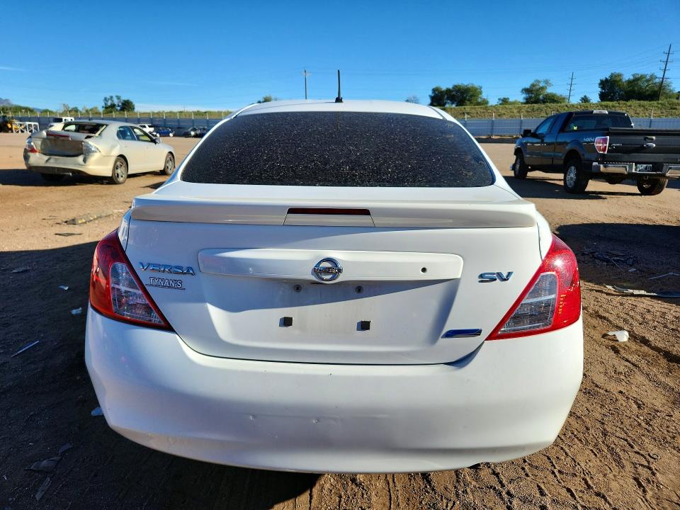 2013 Nissan Versa მანქანა იყიდება აუქციონზე, vin: 3N1CN7APXDL877058, აუქციონის ნომერი: 67506436
