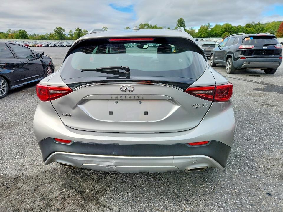 Aukcja sprzedaży 2018 Infiniti Qx30, vin: SJKCH5CR7JA058015, numer aukcji: 70797736