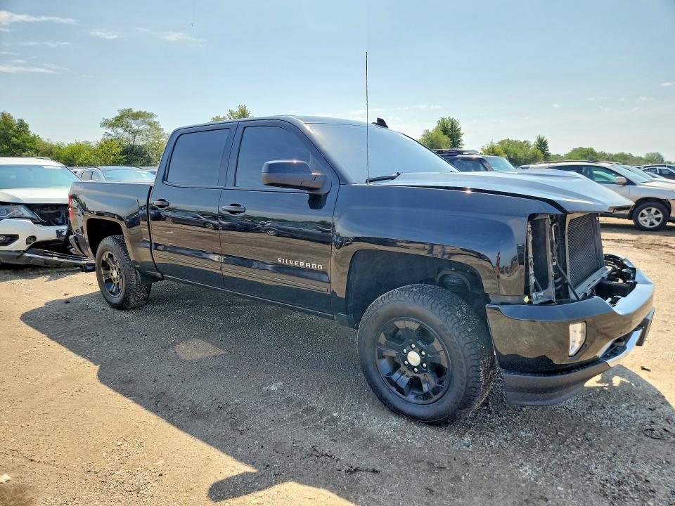 67163766 :رقم المزاد ، 3GCUKREC9HG145399 vin ، 2017 Chevrolet Silverado مزاد بيع
