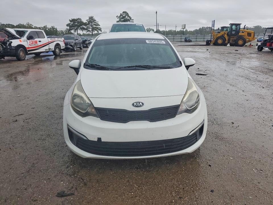 68345806 :رقم المزاد ، KNADM4A39G6663450 vin ، 2016 Kia Rio مزاد بيع