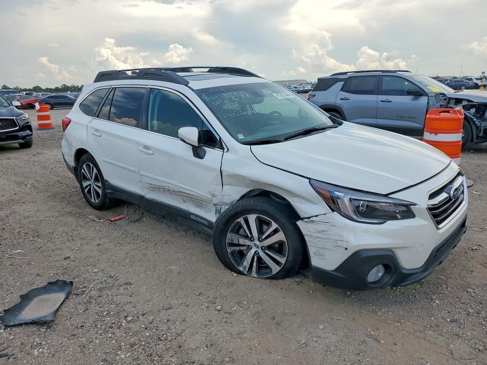 Продаж на аукціоні авто 2018 Subaru Outback, vin: 4S4BSANC7J3352600, номер лоту: 67901446