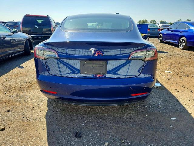 68934116 :رقم المزاد ، 5YJ3E1EA1NF190843 vin ، 2022 Tesla Model 3 مزاد بيع