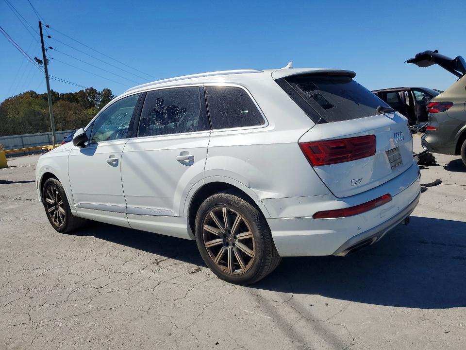 Продаж на аукціоні авто 2017 Audi Q7, vin: WA1LAAF74HD000201, номер лоту: 70427506