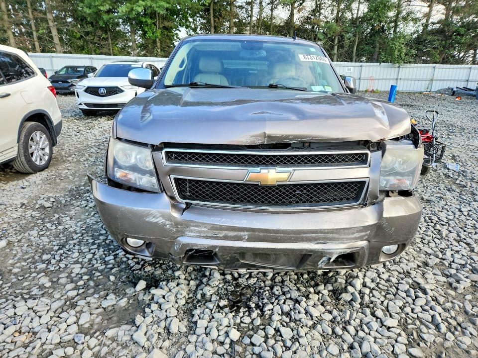 Aukcja sprzedaży 2011 Chevrolet Suburban, vin: 1GNSKJE39BR375175, numer aukcji: 67312066