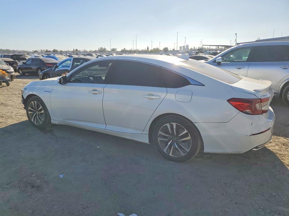 Продаж на аукціоні авто 2018 Honda Accord, vin: 1HGCV3F14JA010415, номер лоту: 69244146