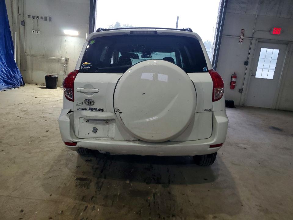 Продажа на аукционе авто 2006 Toyota Rav4, vin: JTMBK33V565004214, номер лота: 68426246